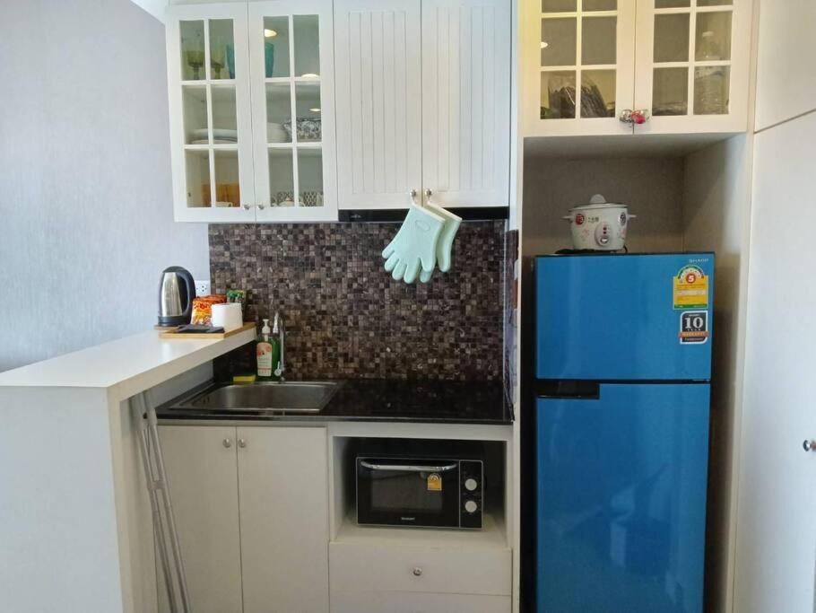 Ferienwohnung Fluffy Bed And Seaview @Bangsaen Exterior foto