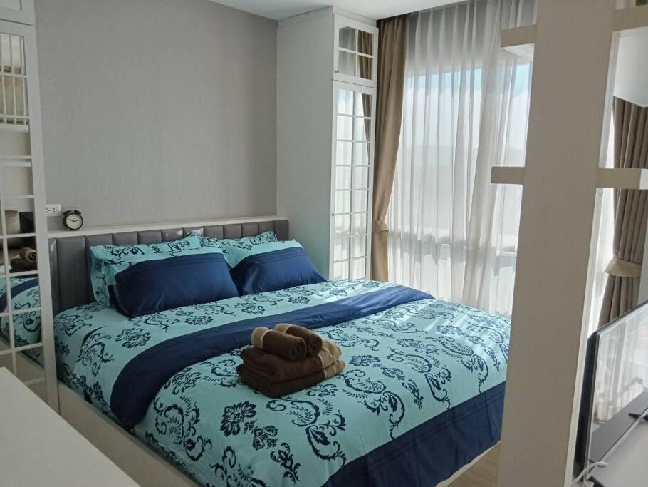 Ferienwohnung Fluffy Bed And Seaview @Bangsaen Exterior foto